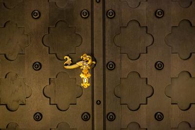 A Freibergi Aranykapu másolata, Román csarnok, Szépművészeti Múzeum-stock-foto