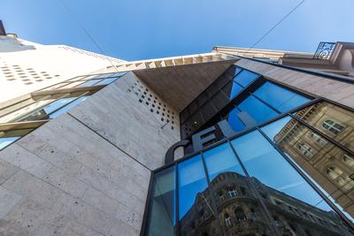 CEU épülete-stock-foto