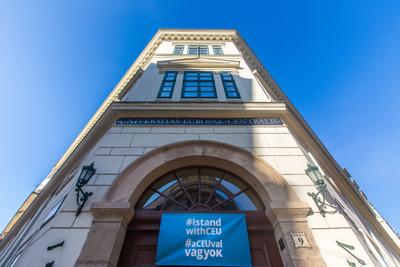 CEU épülete-stock-foto