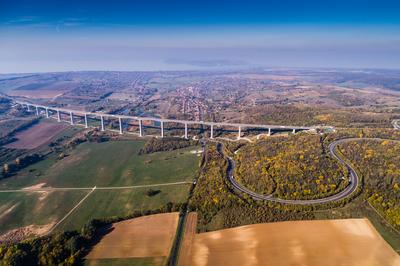 Viaduct of Koroshegy in Hungary-stock-foto