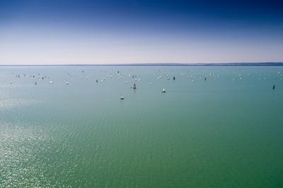 Vitorlások a Balatonon-stock-photo