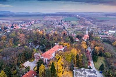 Benyovszky-kastély, Görcsöny-stock-photo