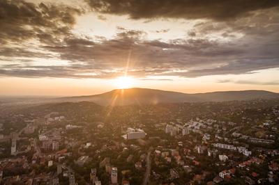 Pécs madártávlatból-stock-foto