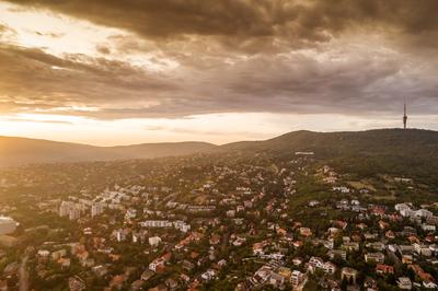 Pécs madártávlatból-stock-foto