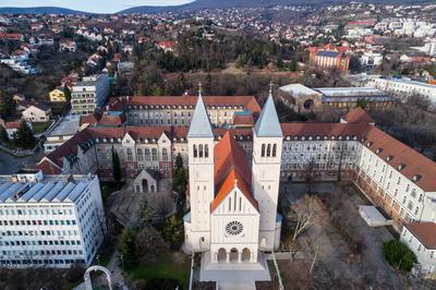 Pécs, Pius templom-stock-photo