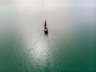 Kalózhajó a Balatonon-stock-photo