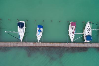 A balatonfüredi vitorláskikötő madártávlatból-stock-photo