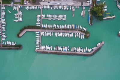 A balatonfüredi vitorláskikötő madártávlatból-stock-photo