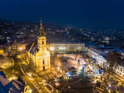 Szekszárd, Béla király tér-stock-foto