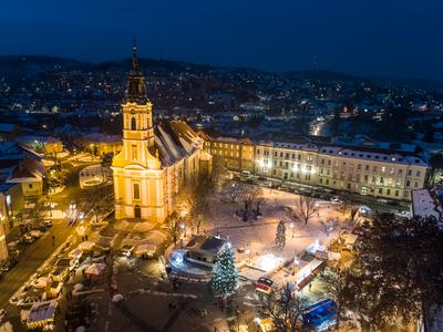 Szekszárd, Béla király tér-stock-foto