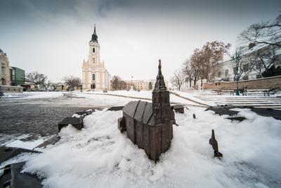 Szekszárd, a Béla király tér télen-stock-foto