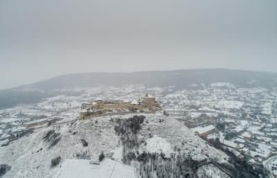 Beautiful panoramaic view of Fortress of Sumeg, Hungary at winter-stock-foto