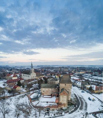 Panoramic view of Simontornya at winter-stock-foto