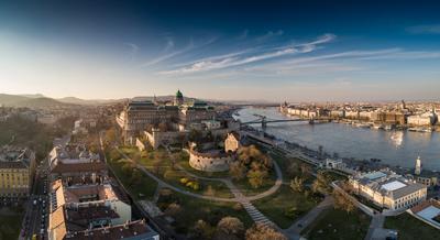 Budapest at sunrise with Buda Castle Royal Palace, Szechenyi Chain Bridge-stock-photo