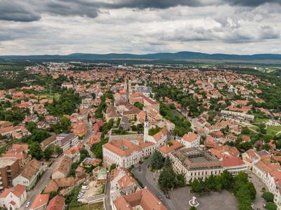 Castle of Veszprem with cloudy sky-stock-foto