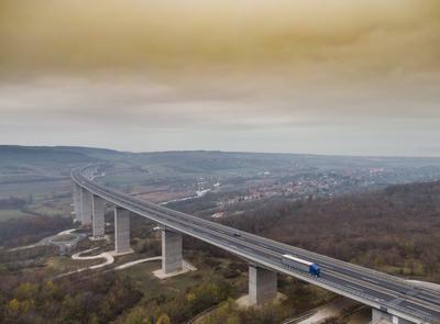 Viaduct of Koroshegy in Hungary-stock-foto