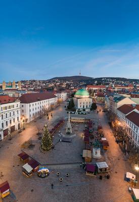 Aerial photo of Advent in Pecs, Hungary-stock-foto