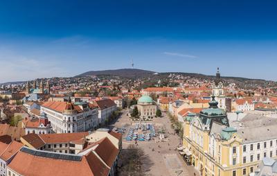 Bird eye view of Pecs, Hungary-stock-foto