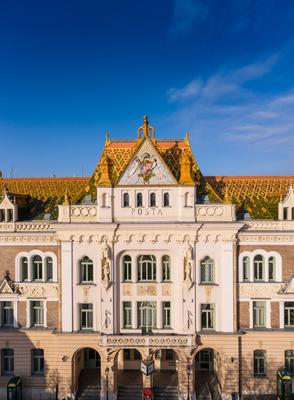 beautiful post palace in Pecs, Hungary-stock-foto