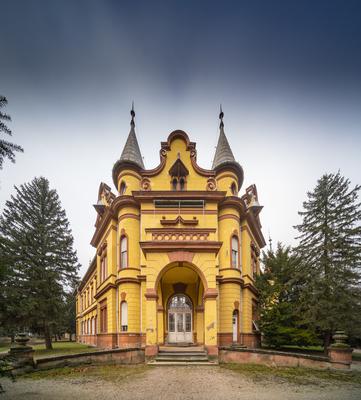 Pallavicini Castle in Mosdos, Hungary-stock-foto