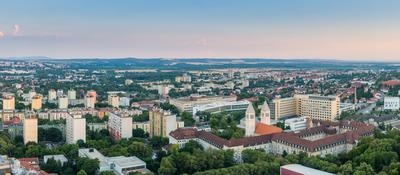 Bird eye view: Pecs, Pius church and university city-stock-foto