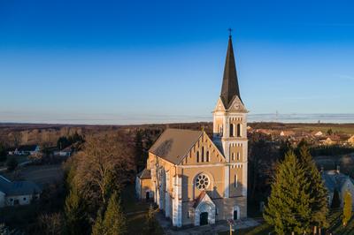 Aerial photo of Church in Inke-stock-foto