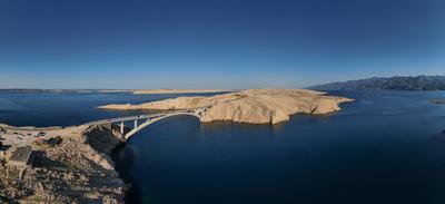 Panorama of croatian "Paski most" bridge connecting mainland with island Pag in Dalmatia-stock-foto