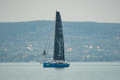 ZAMARDI - JULY 29 : Sailing boats compete on 52.nd Kékszalag championship at the Lake Balaton on 29 July 2020 in Zamardi, Hungary.-stock-foto