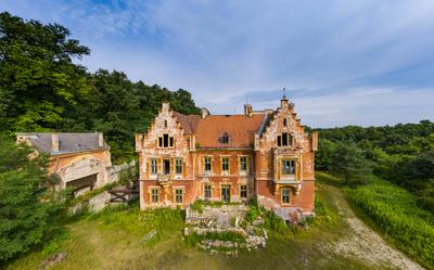 Ruined castle in Mikosszeplak, Hungary-stock-foto