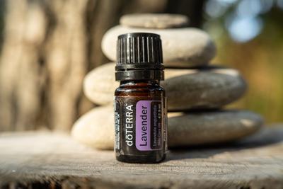 Pecs / Hungray - Sept 19 2020 - Illustrative editorial image of Doterra Essential  Oil for everyday use-stock-foto