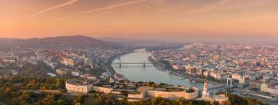aerial view of Citadella Budapest-stock-foto