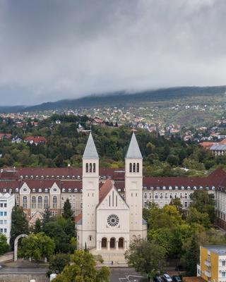 Aerial view of Piusz Church in Pecs, Hungary-stock-foto