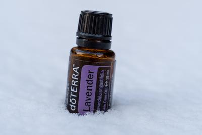 Pecs, Hungray - Jan 25 2021 - Illustrative editorial image of Doterra Essential Oils for everyday use-stock-foto