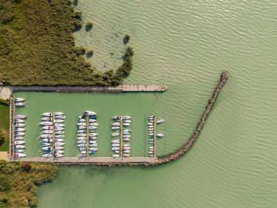 yacht harbour in Szigliget, Lake Balaton-stock-foto