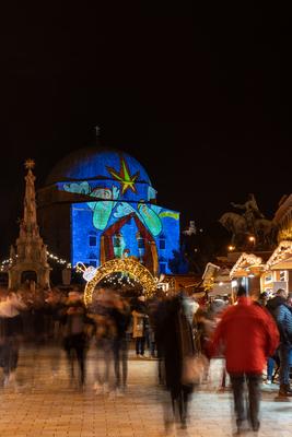 PECS, HUNGARY - DECEMBER 4 2022: Advent market with christmas tree at Szechenyi Square in Pecs. December 4, 2022 Pecs, Hungary-stock-photo