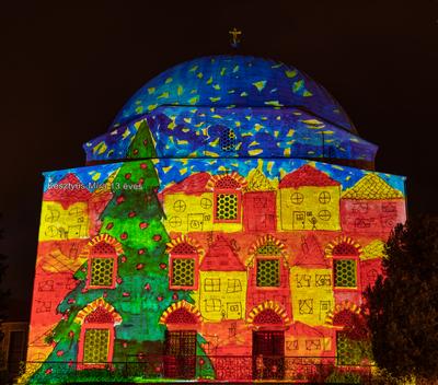 PECS, HUNGARY - DECEMBER 2 2022: Christmas color painting on Dzsami at Szechenyi Square in Pecs. December 2, 2022 Pecs, Hungary-stock-photo