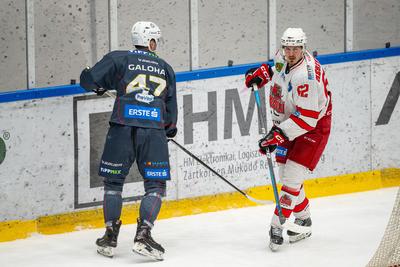 BUDAPEST - FEBRUARY 2: MAC Budapest (Budapest Jégkorong Akadémia Hockey Club) (blue) and Gyergyoi HK  (white) ice hockey teams participate in Championship, February 2, 2024 in Budapest, Hungary.-stock-photo