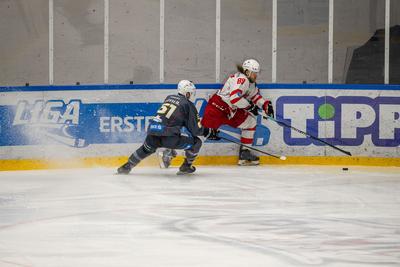 BUDAPEST - FEBRUARY 2: MAC Budapest (Budapest Jégkorong Akadémia Hockey Club) (blue) and Gyergyoi HK  (white) ice hockey teams participate in Championship, February 2, 2024 in Budapest, Hungary.-stock-photo