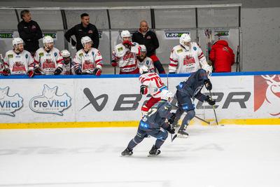 BUDAPEST - FEBRUARY 2: MAC Budapest (Budapest Jégkorong Akadémia Hockey Club) (blue) and Gyergyoi HK  (white) ice hockey teams participate in Championship, February 2, 2024 in Budapest, Hungary.-stock-photo