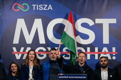 Pecs, Hungary - March 07, 2026: Hungarian politician Peter Magyar leader of the Hungarian opposition and Tisza party giving a speech-stock-foto