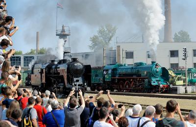 150 éves a MÁV,  Nemzetközi Jármûparádé a Vasúttörténeti Parkban,   2018. szeptember 8-án és 9-én többtonnás vasparipák mutatkoztak be és versenyeztek egymással a Vasúttörténeti Parkban-stock-foto