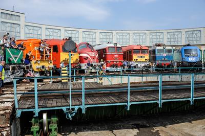 150 éves a MÁV,  Nemzetközi Jármûparádé a Vasúttörténeti Parkban,   2018. szeptember 8-án és 9-én többtonnás vasparipák mutatkoztak be és versenyeztek egymással a Vasúttörténeti Parkban-stock-foto