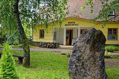 Nyíregyháza, Sóstó Múzeumfalu-stock-foto