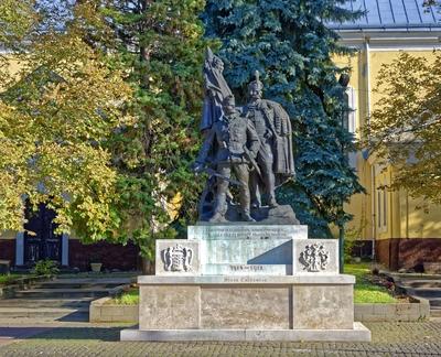 Hajdúnánás, világ háborúk emlékmű-stock-foto