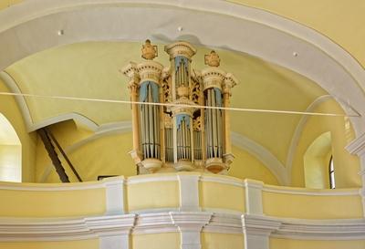 Som település katolikus templom orgonája-stock-foto