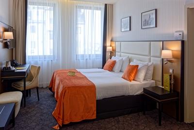 Hotel Exe Danube Budapest, vendég szoba-stock-photo
