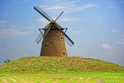 Műemlék Szélmalom Kengyelen-stock-foto