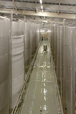 Grand Tokaj érlelőtartályok-stock-foto