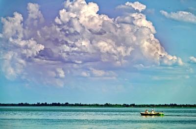 Csónak a Balatonon-stock-foto