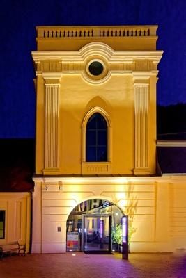 Harruckern-Wenckheim-Almásy-kastély, Gyula-stock-foto